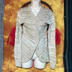 ASHLEY-women’s beige twisted acrylic long sleeve over cardigan sweater